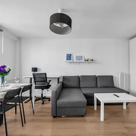 Mokotow - 14th Floor, Balcony - By Rentujemy Lägenhet *