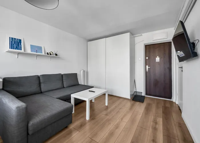 Apartament Mokotów - 14th Floor, Balcony - By Rentujemy