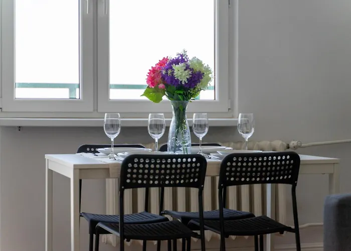 Mokotow - 14th Floor, Balcony - By Rentujemy Warszawa