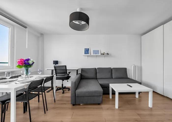 Mokotów - 14th Floor, Balcony - By Rentujemy Apartament *